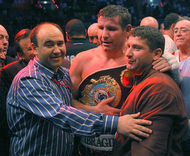 Ibragimov beats Holyfield